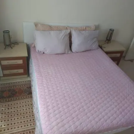Apartamento светлая с отдельной кухней и ванной 1+1